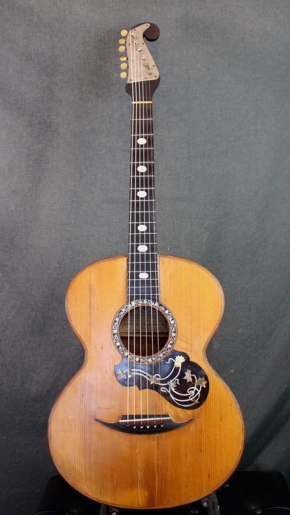 1933 Vinaccia guitar