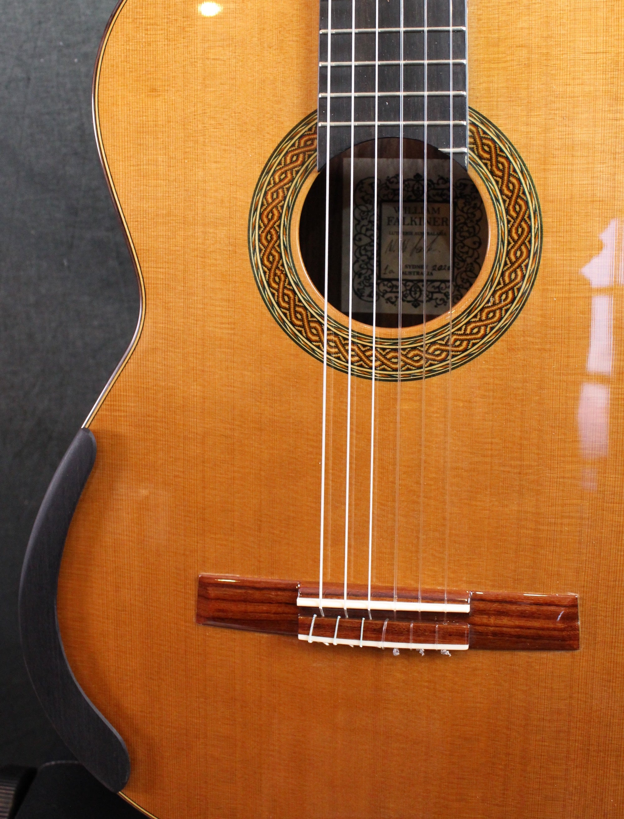 William Falkiner Guitar - 3tlvx64